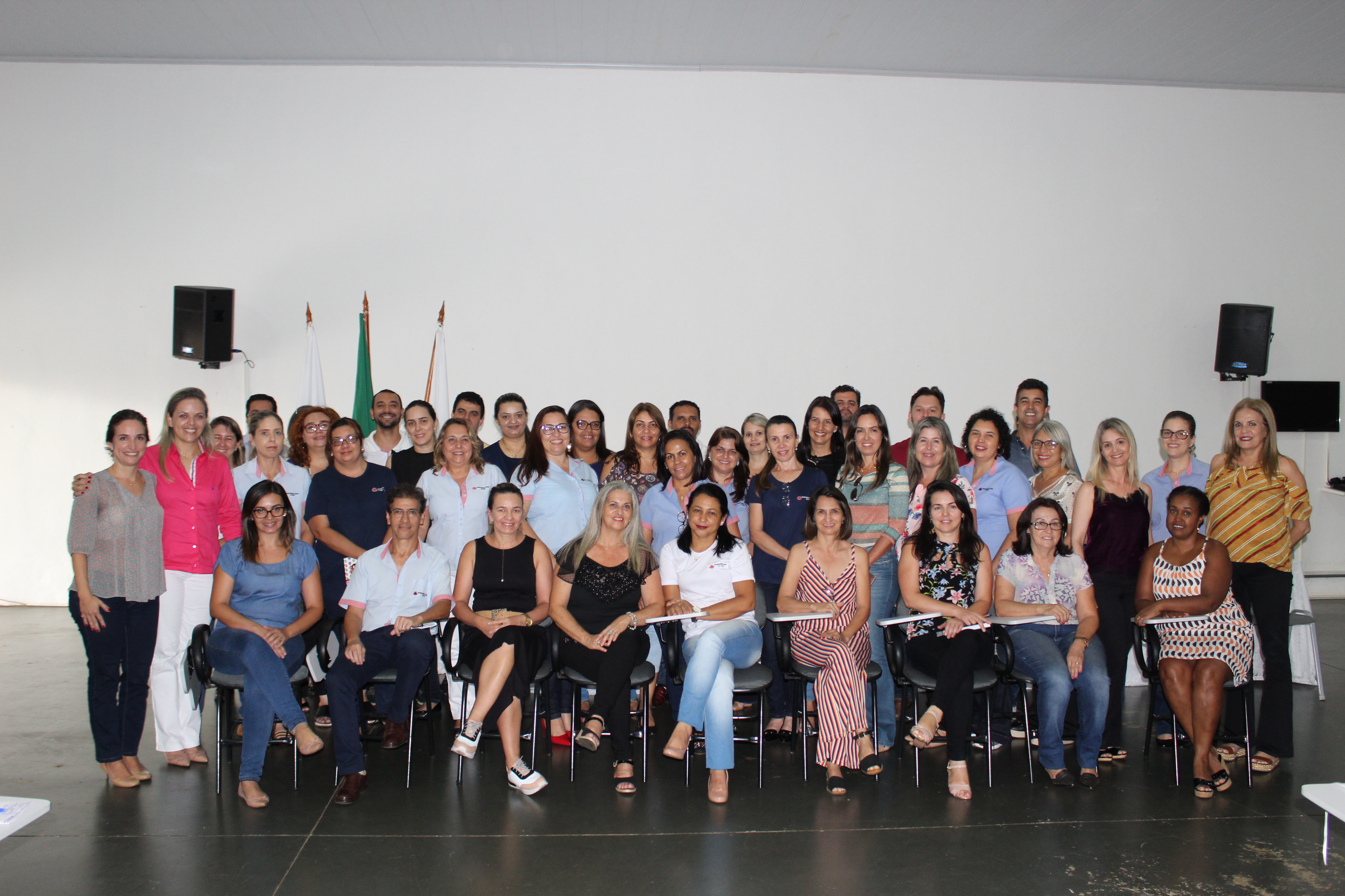 Secretária participou de reunião técnica com diretores das escolas coordenadas pela SRE de Monte Carmelo. Foto: Bianca Gianinni/ACS-SEE 